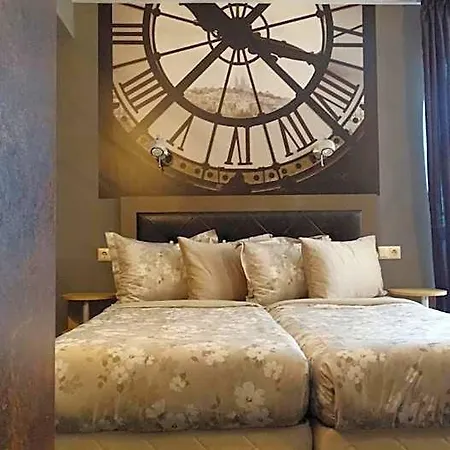 Lazur Hotel