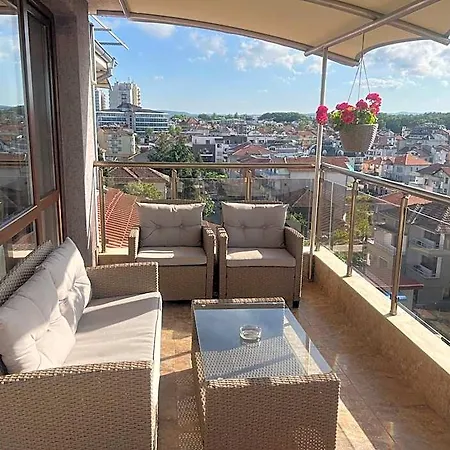Hotel Lazur